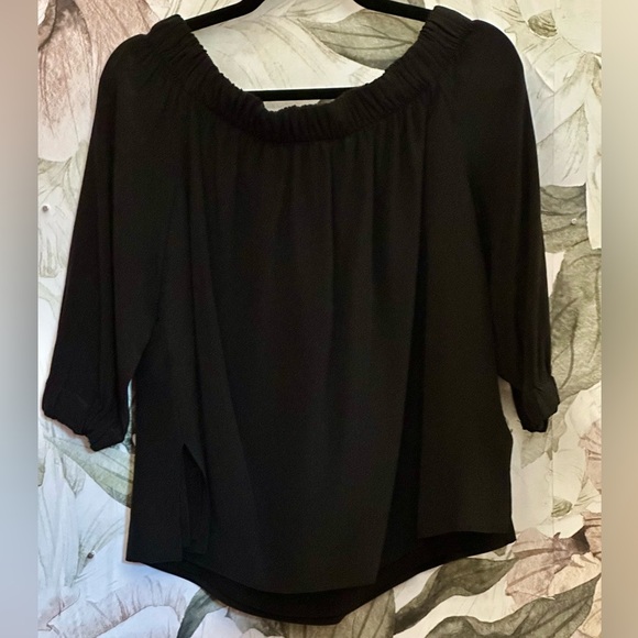 Aritzia Babaton Black Off the Shoulder Blouse - EUC - Picture 3 of 6